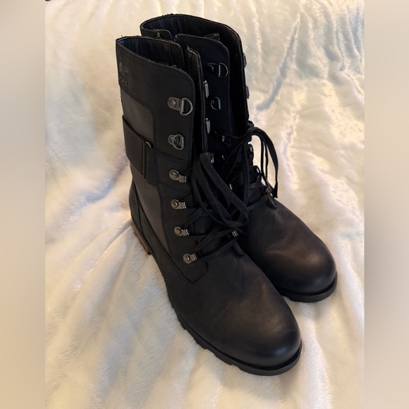 Sorel Black Women's Combat Boots - Picture 3 of 14